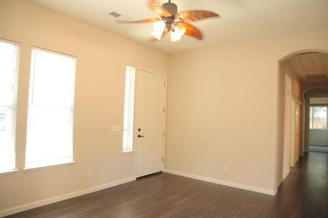 3420 Summer Dr, Modesto, CA 95355 photo 3