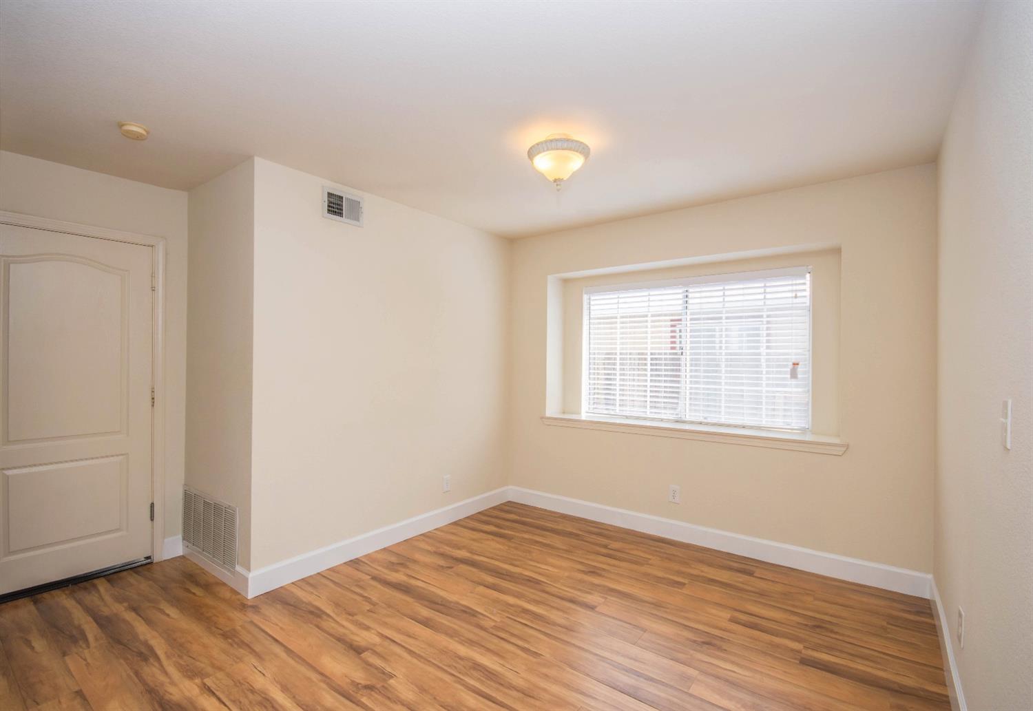 8541 Shadow Crest Cir, Antelope, CA 95843 photo 9