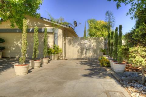 1810 Hunt Ave, Modesto, CA 95350 photo 17