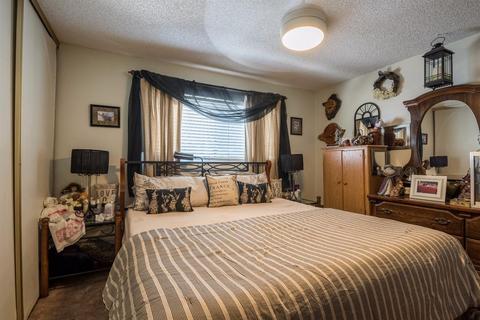 1810 Hunt Ave, Modesto, CA 95350 photo 8