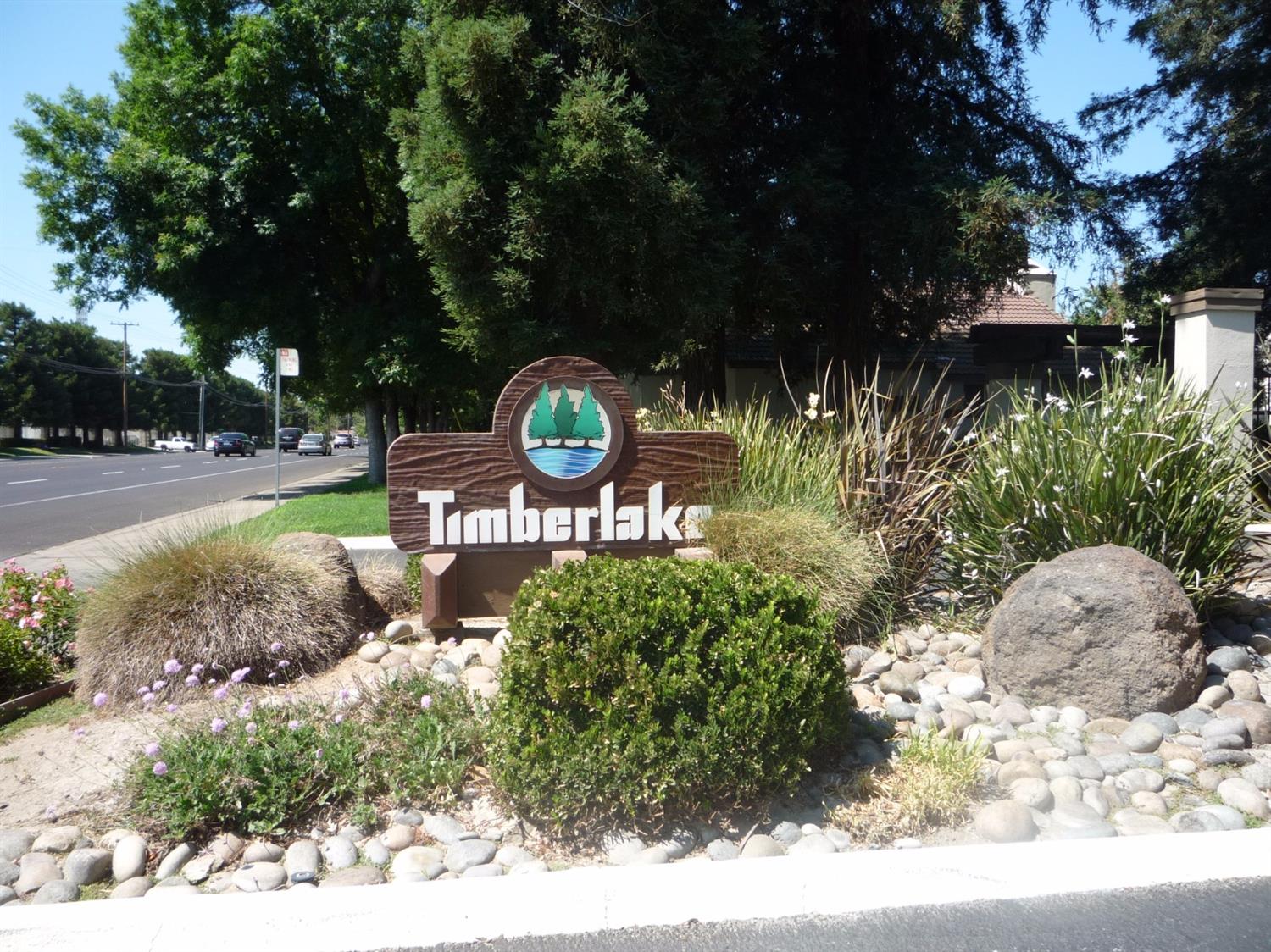 3701 Colonial Dr #213, Modesto, CA 95356 photo 1