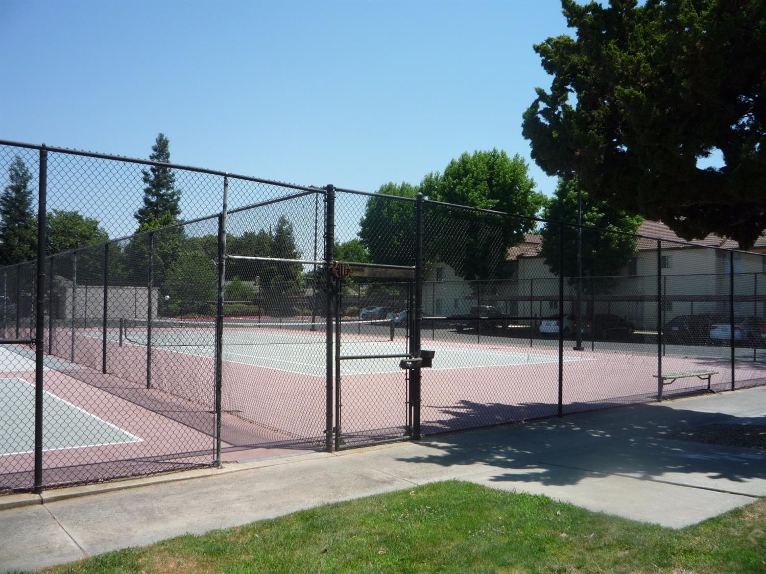 3701 Colonial Dr #213, Modesto, CA 95356 photo 13
