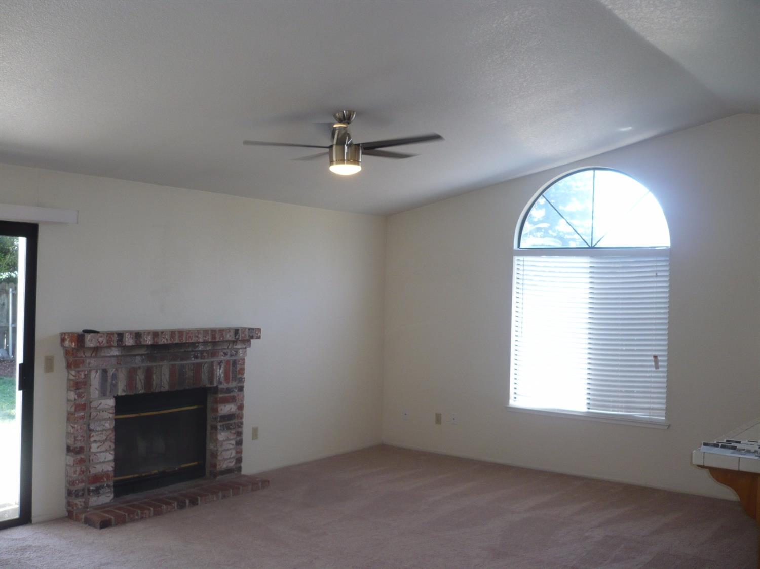 8032 Ladd Ct, Antelope, CA 95843 photo 4
