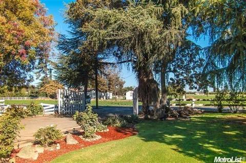 4000 E Service Rd, Ceres, CA 95307 photo 1