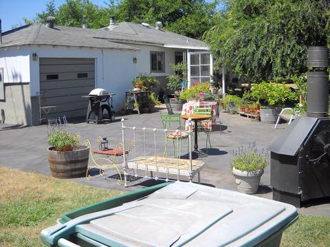 3151 E Calimyrna Rd, Acampo, CA 95220 photo 2