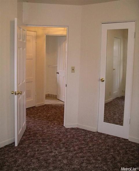 110 Las Palmas Ave, Modesto, CA 95354 photo 5