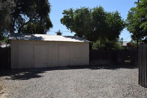 110 Las Palmas Ave, Modesto, CA 95354 photo 12