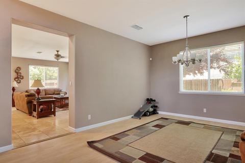 4584 Olivia Ln, Tracy, CA 95377 photo 8
