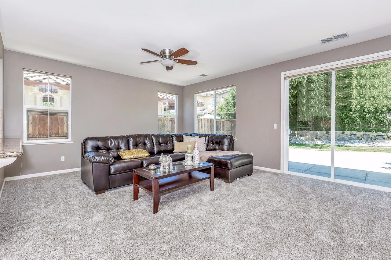2143 Ranch View Dr, Rocklin, CA 95765 photo 12