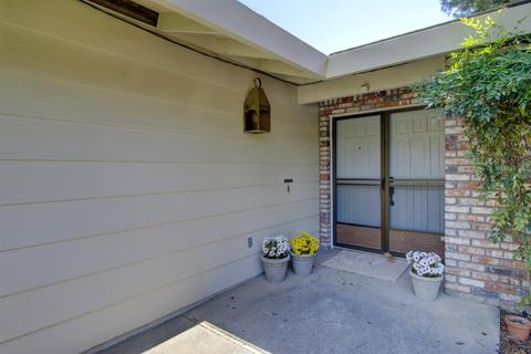 648 Eisenhower St, Davis, CA 95616 photo 3