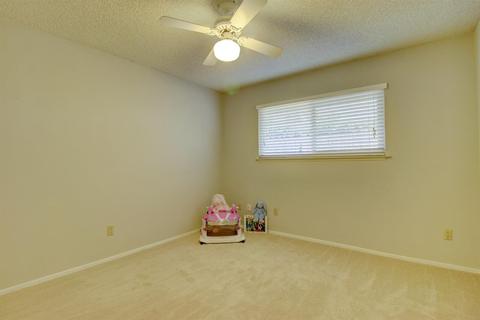 648 Eisenhower St, Davis, CA 95616 photo 19