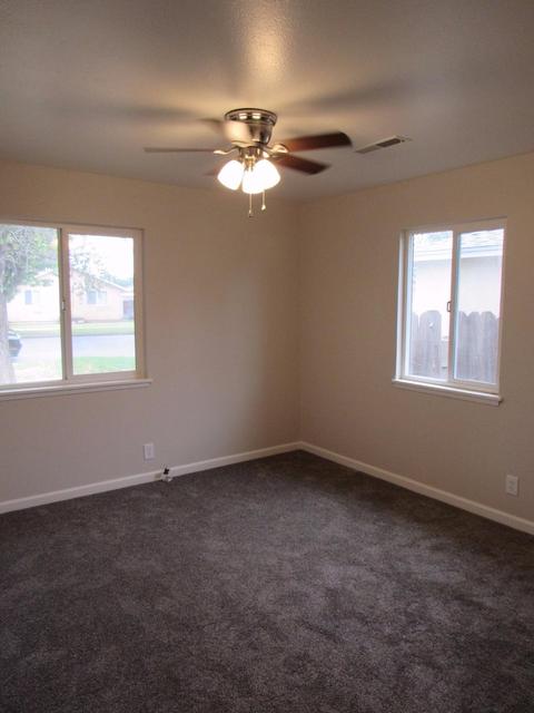1119 W 2nd St, Merced, CA 95341 photo 13