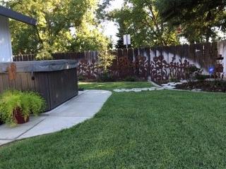 3349 Shamrock Pl, Merced, CA 95340 photo 2