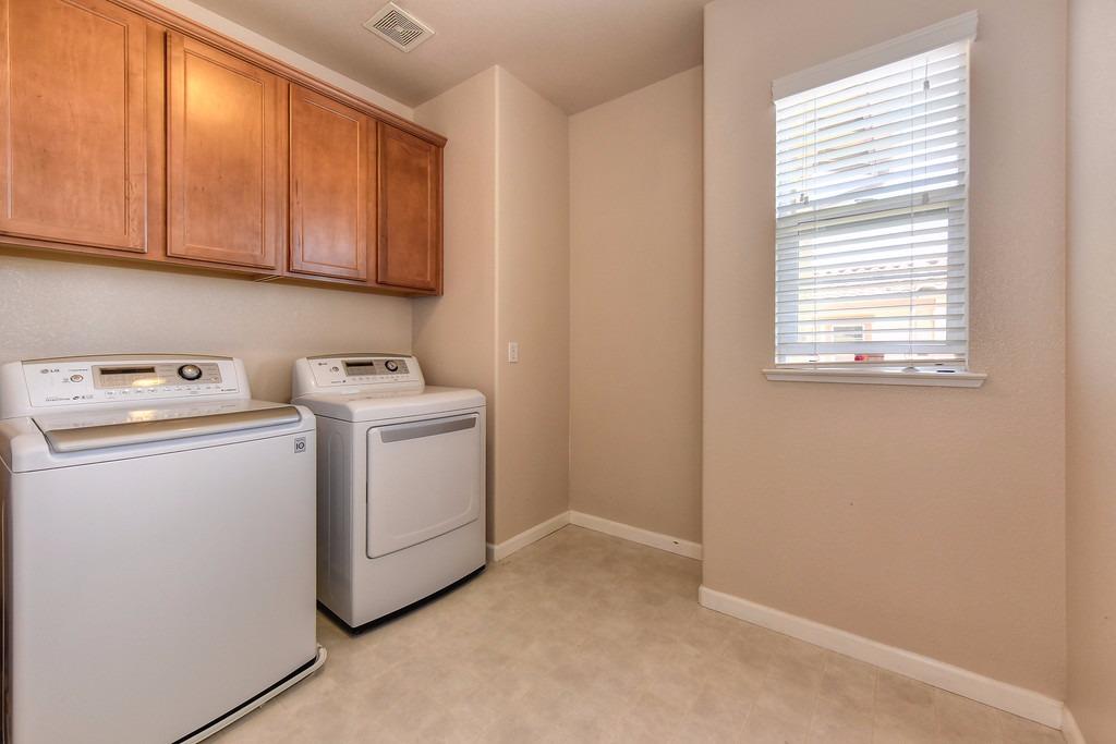 2676 Flintlock Ln, Rocklin, CA 95765 photo 28