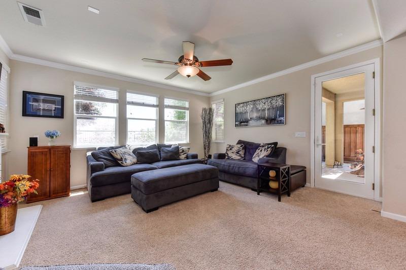 2676 Flintlock Ln, Rocklin, CA 95765 photo 9