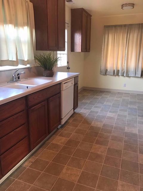 1110 Holly Dr, Lodi, CA 95240 photo 7