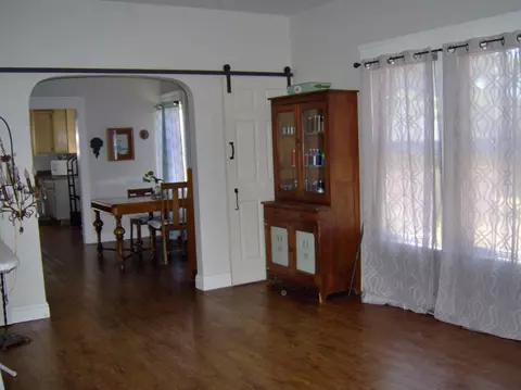 1336 Rose Ave, Modesto, CA 95355 photo 2