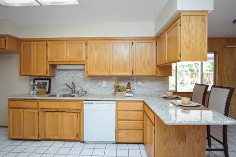 4775 Hixon Cir, Carmichael, CA 95608 photo 4