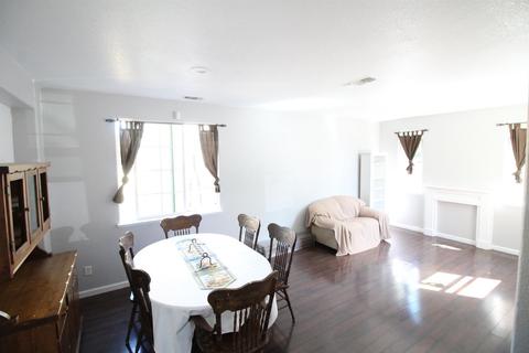 17181 Canyon Oak Ln, Lathrop, CA 95330 photo 2