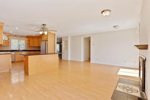741 S Mills Ave, Lodi, CA 95242 photo 6