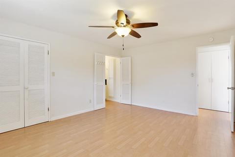 741 S Mills Ave, Lodi, CA 95242 photo 21