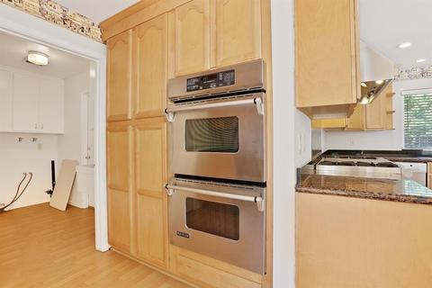 741 S Mills Ave, Lodi, CA 95242 photo 16
