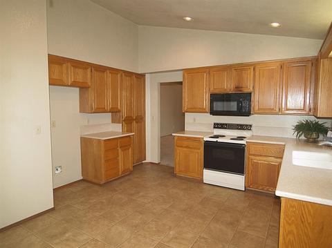 813 Parsons Ct, Modesto, CA 95357 photo 11