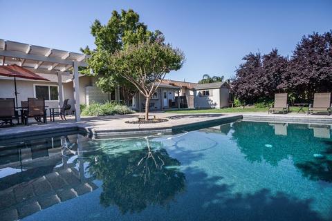 665 Fullerton Dr, Turlock, CA 95382 photo 7