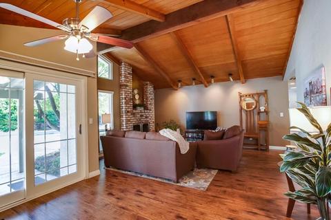 665 Fullerton Dr, Turlock, CA 95382 photo 17