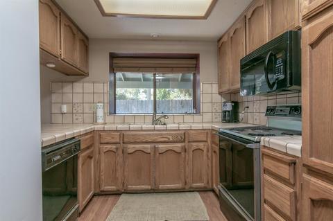 3836 Semallon Dr, Modesto, CA 95356 photo 10