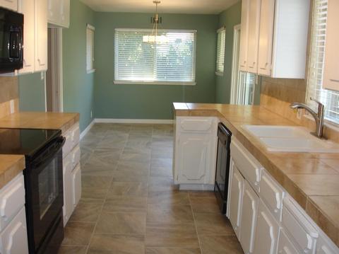 329 Charles Ave, Manteca, CA 95336 photo 2