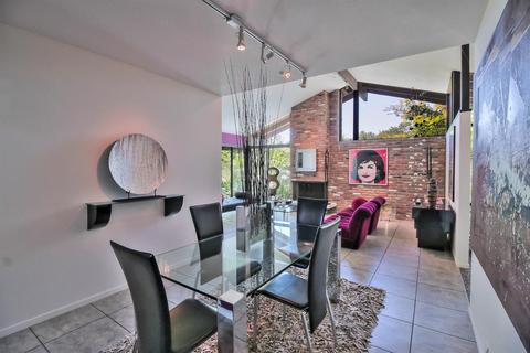 4706 Oakshire Ct, Carmichael, CA 95608 photo 17
