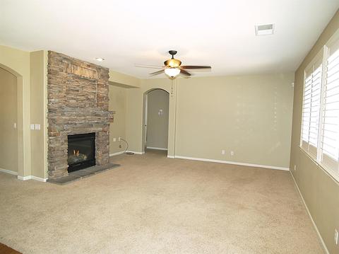 183 W Shasta Ave, Ripon, CA 95366 photo 8