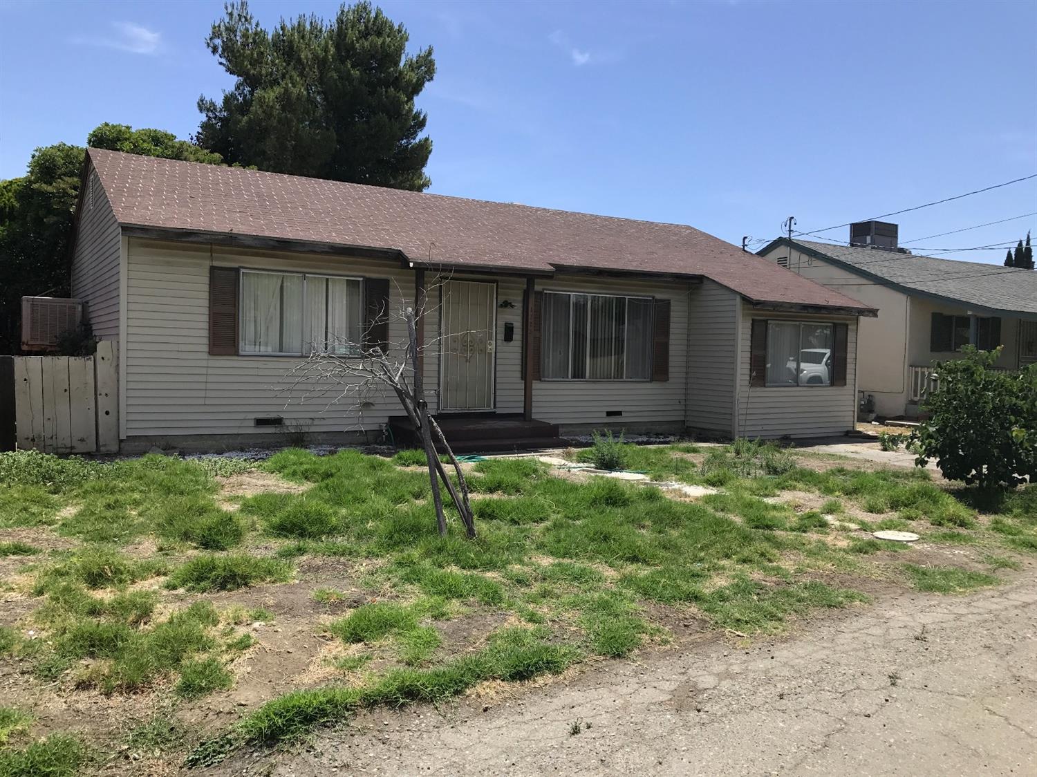 1725 Madera Ave, Dos Palos, CA 93620 photo 2