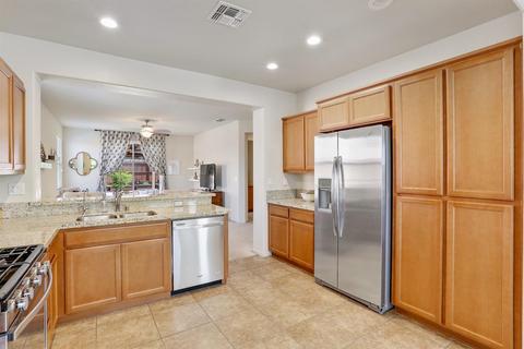 349 Colonial Trl, Lathrop, CA 95330 photo 9