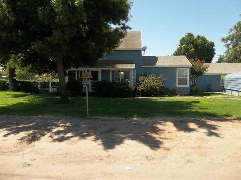 1096 L St, Lathrop, CA 95330 photo 1