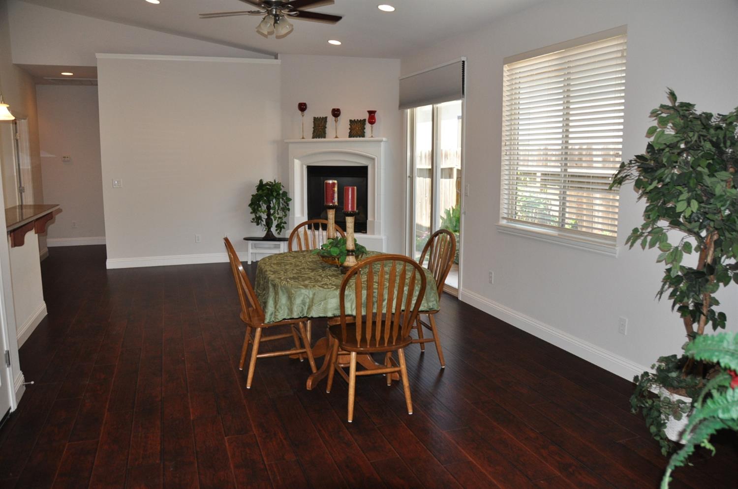 6008 Odelia Ln, Carmichael, CA 95608 photo 7