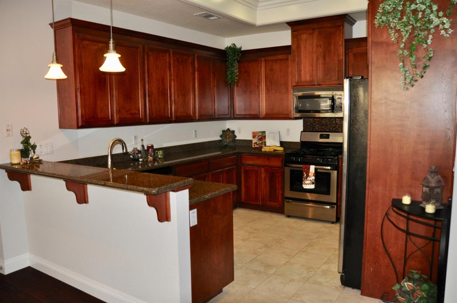 6008 Odelia Ln, Carmichael, CA 95608 photo 9