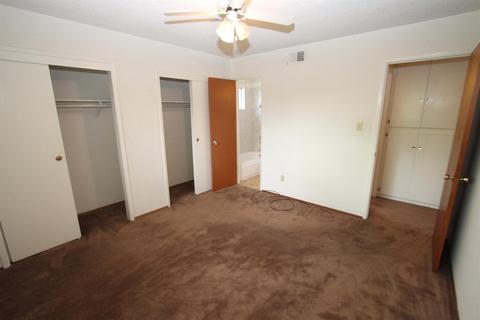 5411 Gibbons Dr, Carmichael, CA 95608 photo 8