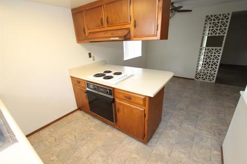 5411 Gibbons Dr, Carmichael, CA 95608 photo 4
