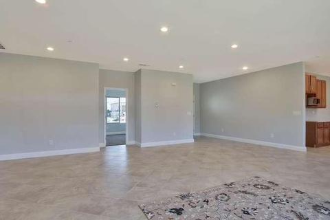 719 Morales Ct, Modesto, CA 95351 photo 9