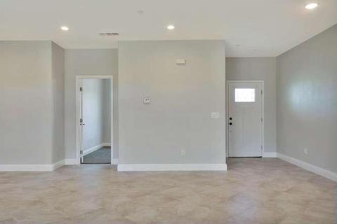 719 Morales Ct, Modesto, CA 95351 photo 10