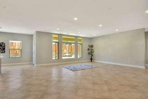 719 Morales Ct, Modesto, CA 95351 photo 7