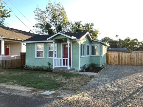 219 N Walnut Ave, Ripon, CA 95366 photo 1