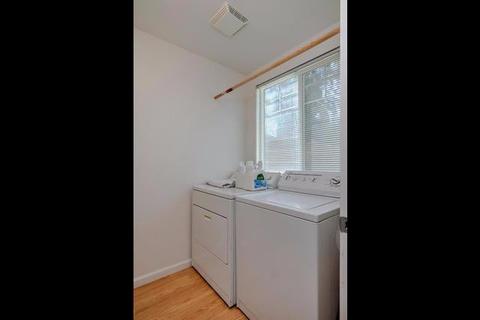 3116 Albany Cir, Davis, CA 95618 photo 17