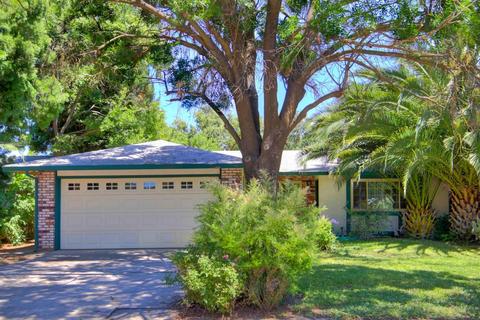704 Hudson St, Davis, CA 95616 photo 1