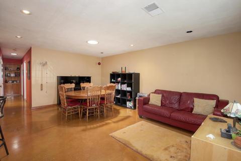 704 Hudson St, Davis, CA 95616 photo 4