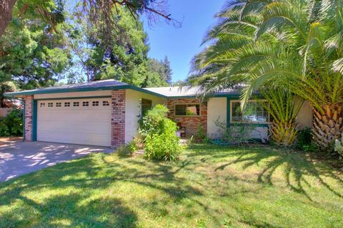 704 Hudson St, Davis, CA 95616 photo 2