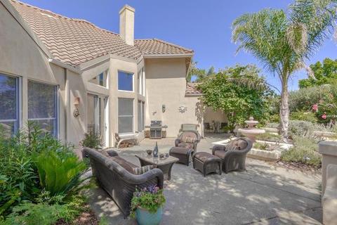 812 Harrier Pl, Davis, CA 95616 photo 2