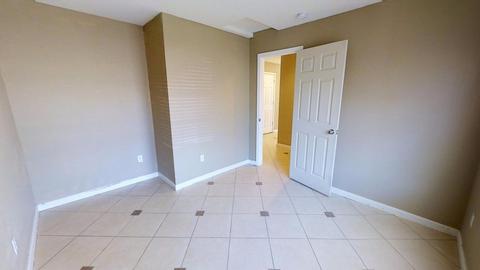 400 Silva St, Turlock, CA 95380 photo 5